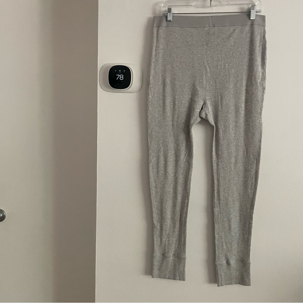Skins Gray High-Waisted base layer pants size 2X